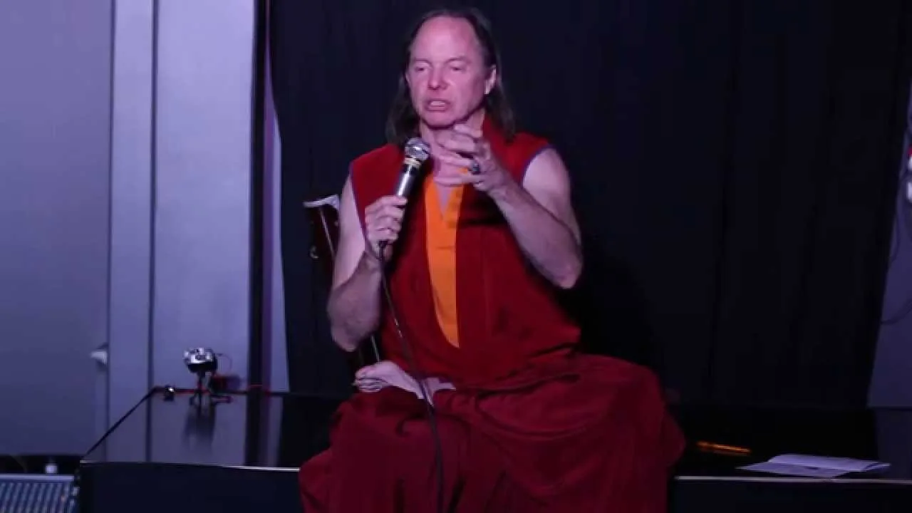 its-not-selfish-if-it-helps-everyone-a-vision-to-change-the-world-geshe-michael-roach